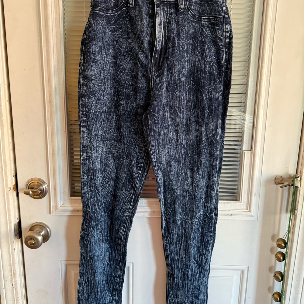 Aphrodite Dark Acid Washed Jeans with Vintage Appeal 90s Y2K